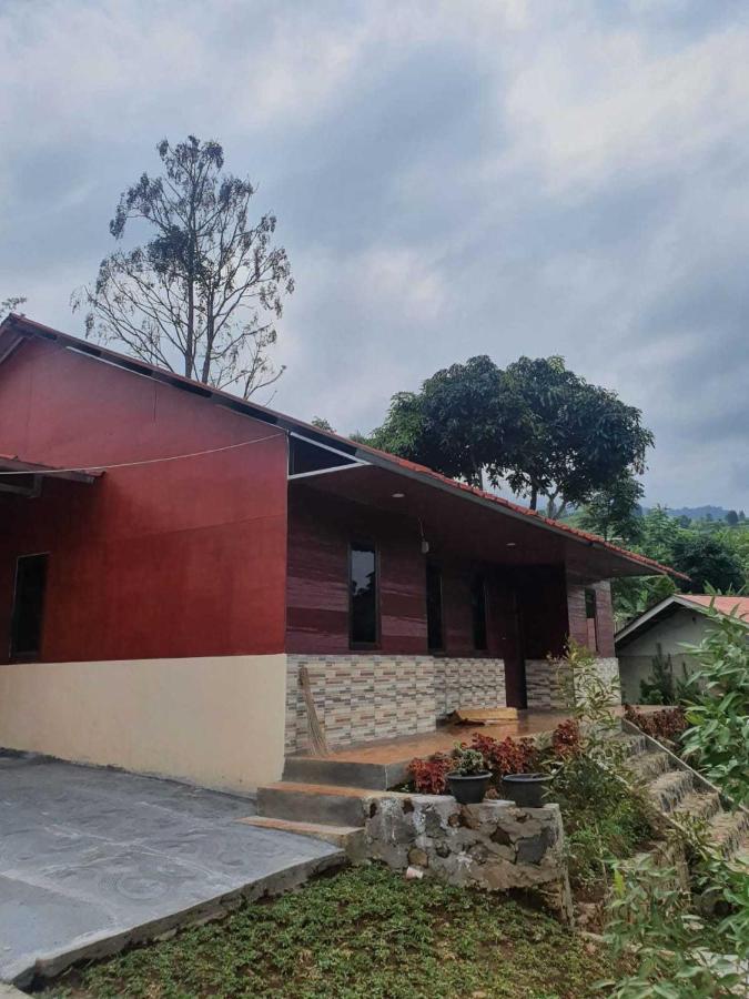 Express O 91843 Bbs Villa Ciater Bandung Eksteriør billede