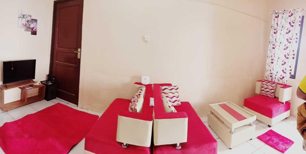 Express O 91843 Bbs Villa Ciater Bandung Eksteriør billede